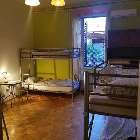 Hostel Riva Pula